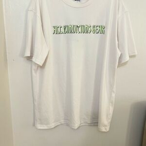 Nike ACG 🦎 iguana Short Sleeve Tee size M